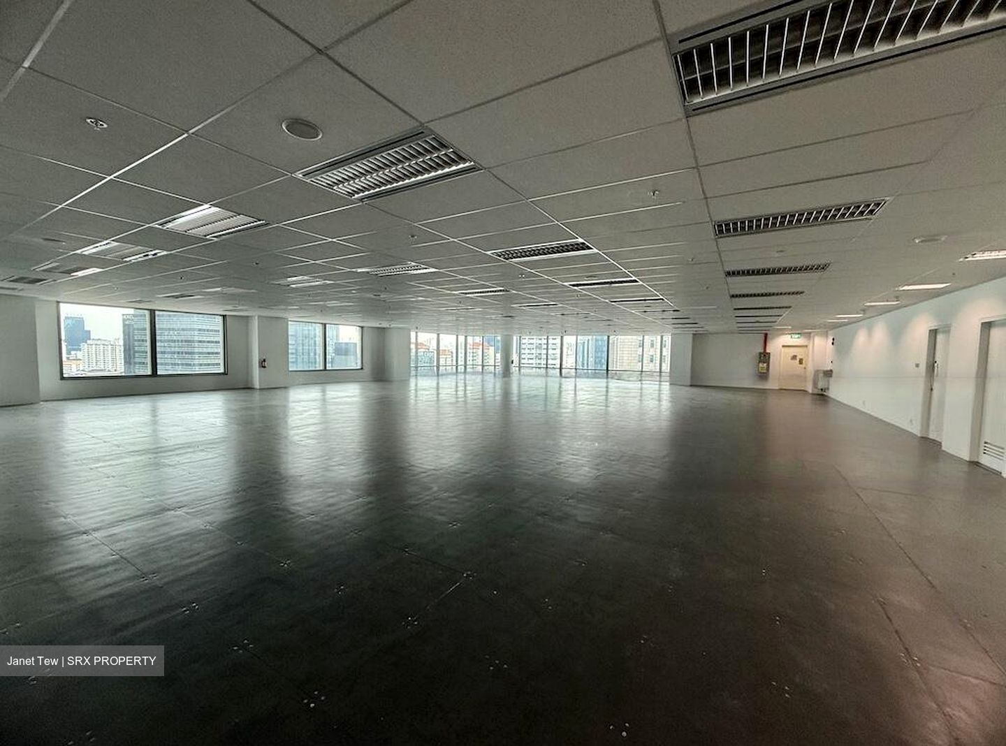 Capital Square (D1), Office #478359361